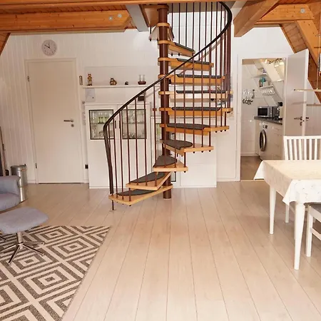 펜션 Zeltdachhaus Mit Parkplatz Vor Der Haustuer - W-lan *