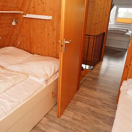 펜션 Zeltdachhaus Mit Parkplatz Vor Der Haustuer - W-lan *