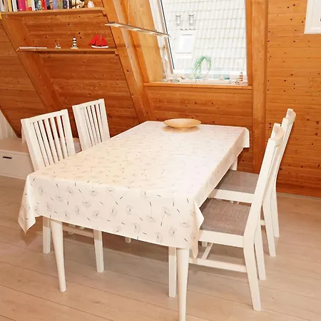 Zeltdachhaus Mit Parkplatz Vor Der Haustuer - W-lan Holiday home