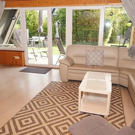 Zeltdachhaus Mit Parkplatz Vor Der Haustuer - W-lan * 담프