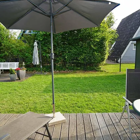 펜션 Zeltdachhaus Mit Parkplatz Vor Der Haustuer - W-lan *